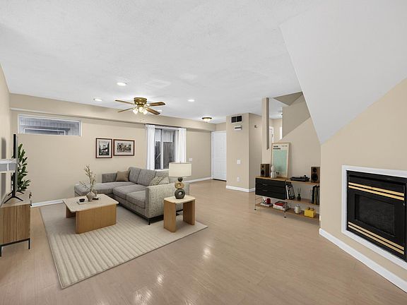 2nd image of 525 Samuel Way