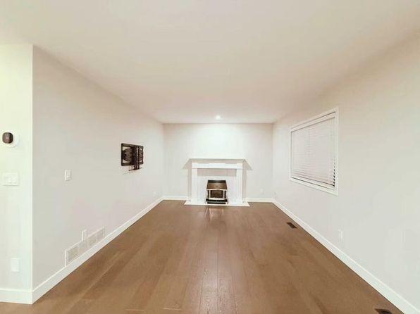 4 bedroom rental in Surrey — photo 5