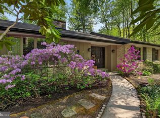 9 Brownstone Dr, Hershey, PA 17033