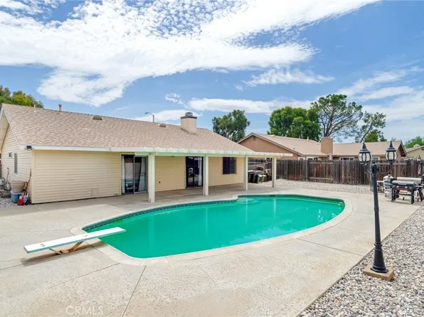 25067 Hazelwood Cir, Hemet, CA 92544