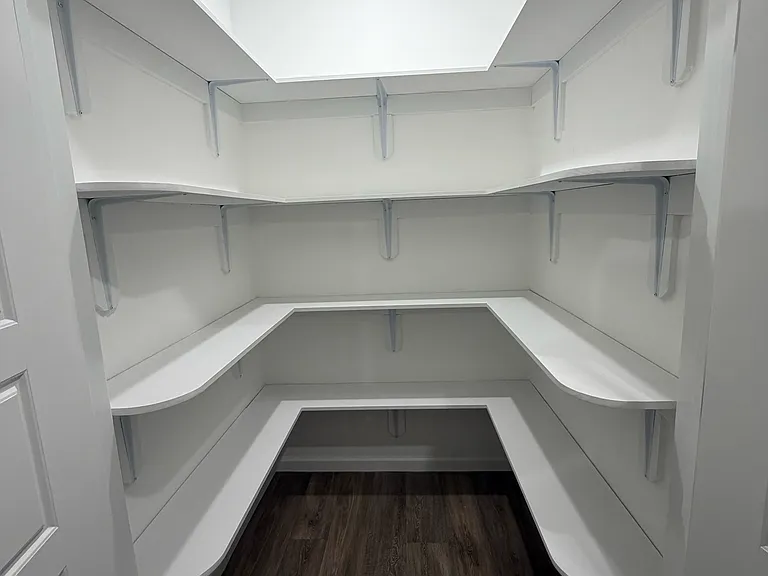 315 Lake St #402 — Photo 4