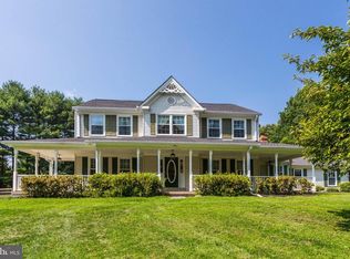 25200 Woodfield School Rd, Gaithersburg, MD 20882