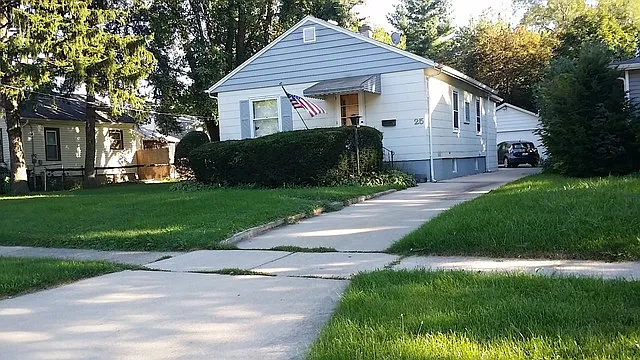 25 W Harding Rd photo 1