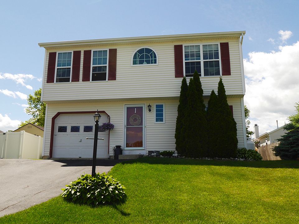 1st image of 4 Myers Ln