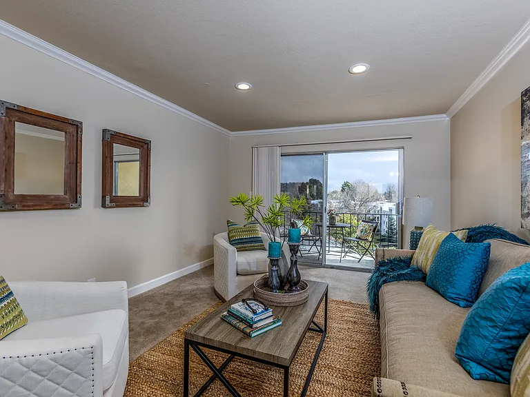 Quail Hill Apartments — Photo 43