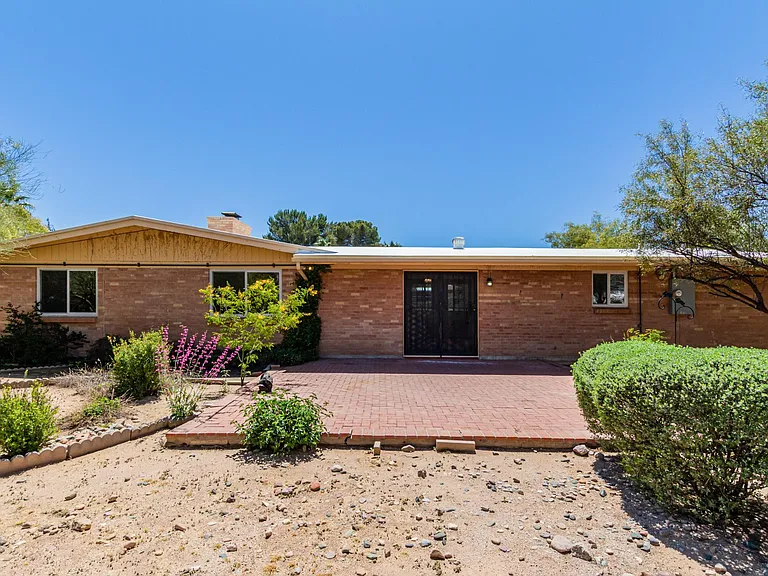 5255 E Baker St — Photo 32
