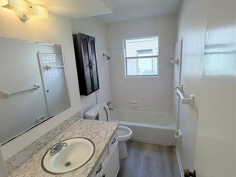 2220 Ripple Creek Dr — Photo 11