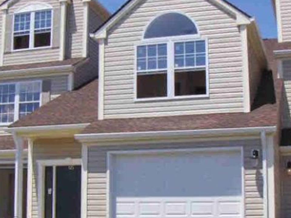 1st image of 125 Kitty Ln