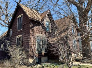 644 Amherst Ave, Oshkosh, WI 54901