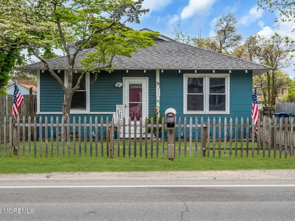 219 Beachwood Boulevard, Beachwood, NJ 08722