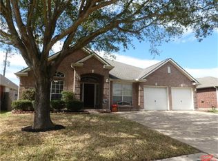 5018 Ridgecrest Dr, Pasadena, TX 77504