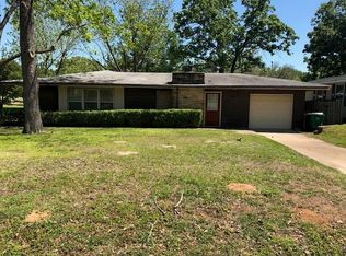 2002 Post Oak Rd, Rockdale, TX 76567