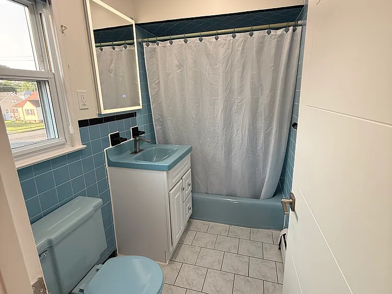 18 Birch St #2 — Photo 10