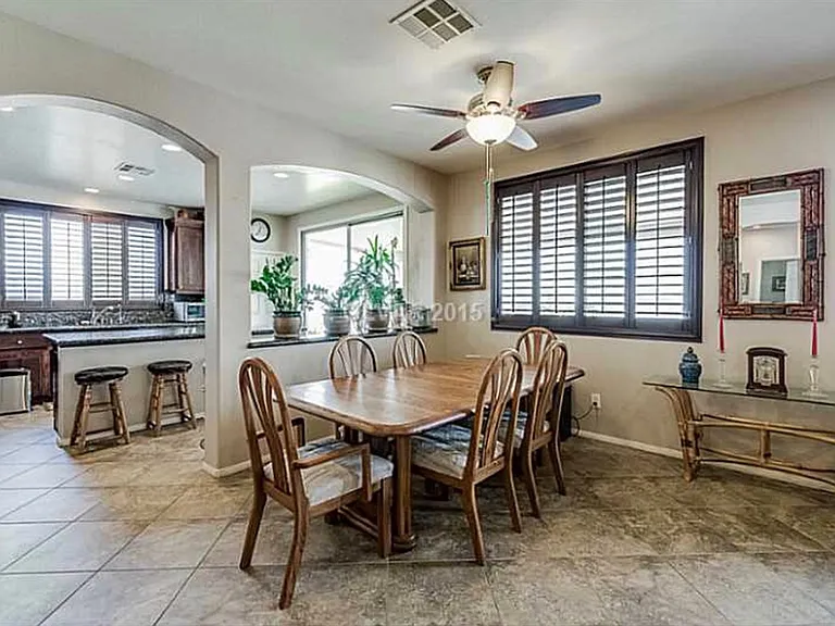 9263 Edgeworth Pl — Photo 15