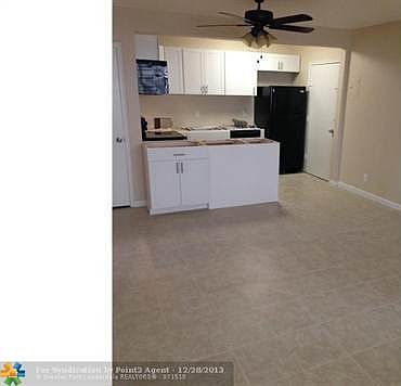 4th image of 1801 NE 62nd St APT 201