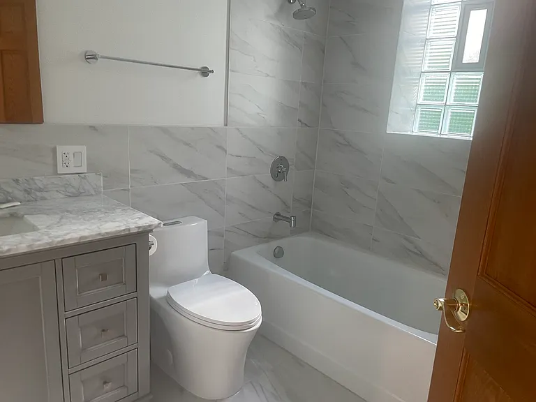 1221 W Carmen Ave #2 — Photo 7