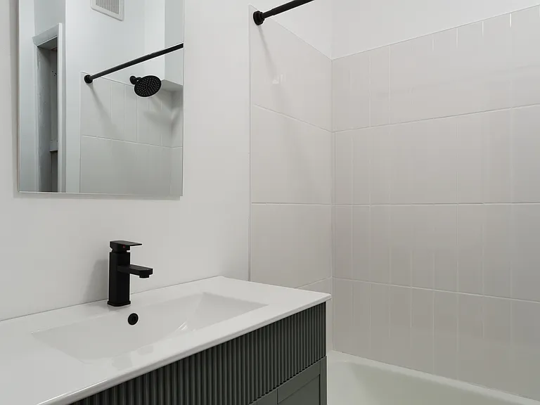 7 Brewster St #2 — Photo 9
