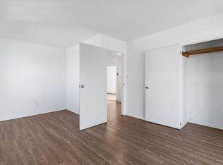 12042 226th St, Cambria Heights, NY