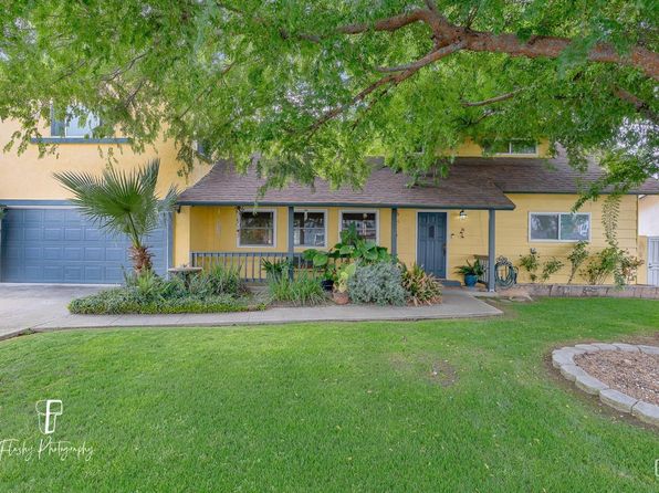 Homes With Pools for Sale in Bakersfield, CA (93306): Luxury Waters Combine with Classic California Living