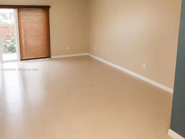 6216 SW 129th Ave, Miami, FL 33183