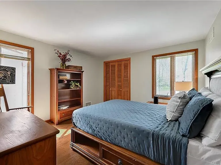 5218 Foxcroft Dr — Photo 26