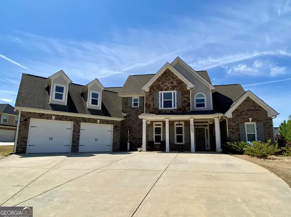 2393 E Princeton Dr, Bogart, GA 30622