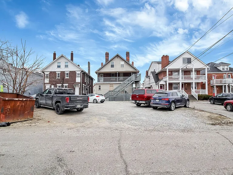 168 Chittenden Ave — Photo 40