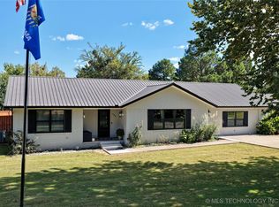 358 Hamilton Rd, Eufaula, OK 74432