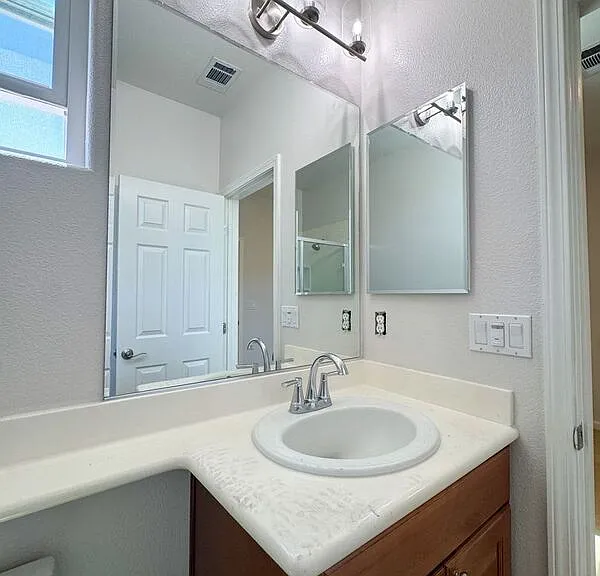 326 Bautista Pl — Photo 20