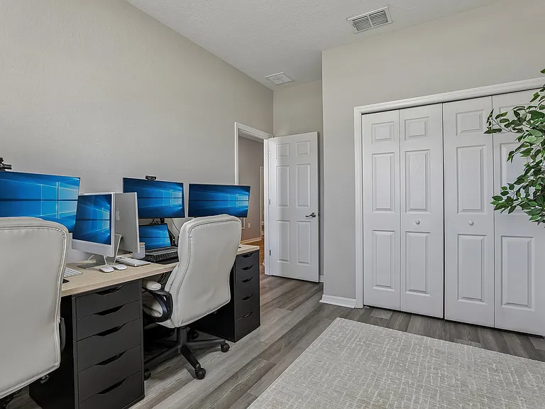 2167 Desert Rose Dr — Photo 17