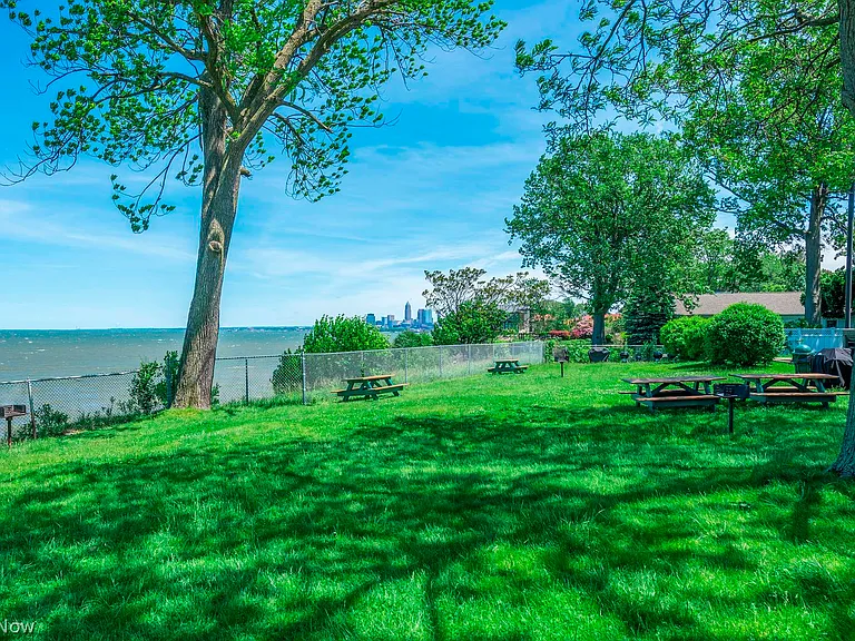 11720 Edgewater Dr #310 — Photo 19