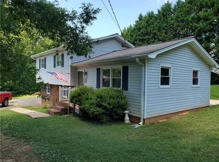214 Westridge Dr, King, NC 27021