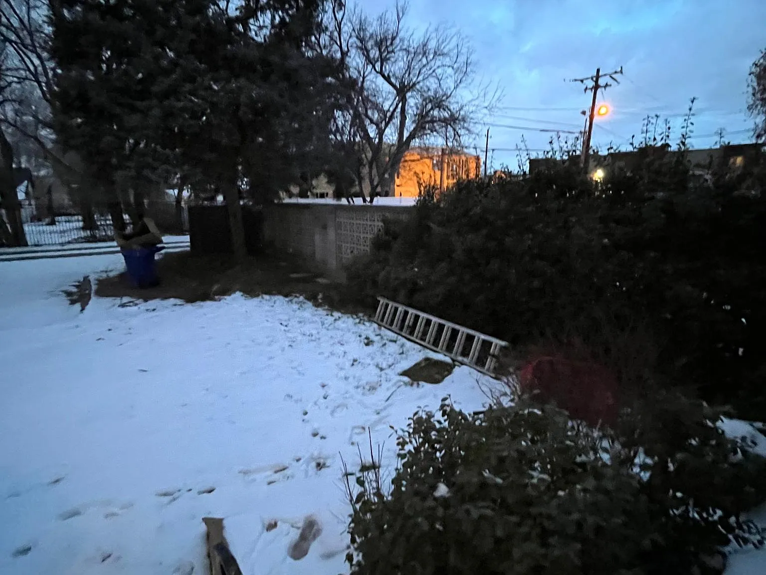 2260 S Green St — Photo 2