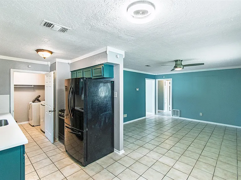 12906 Southspring Dr — Photo 6