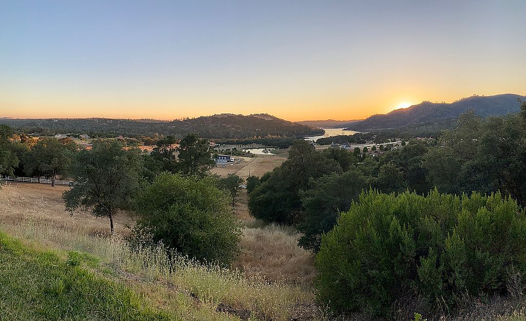 1131 Salmon Falls Rd, El Dorado Hills, CA 95762 Zillow