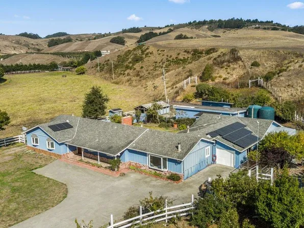486 Stage Rd, Pescadero, CA 94060