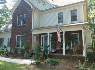 1922 Marksburg Ct, Mount Pleasant, NC 28124