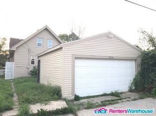 2930 N 38th St, Milwaukee, WI 53210