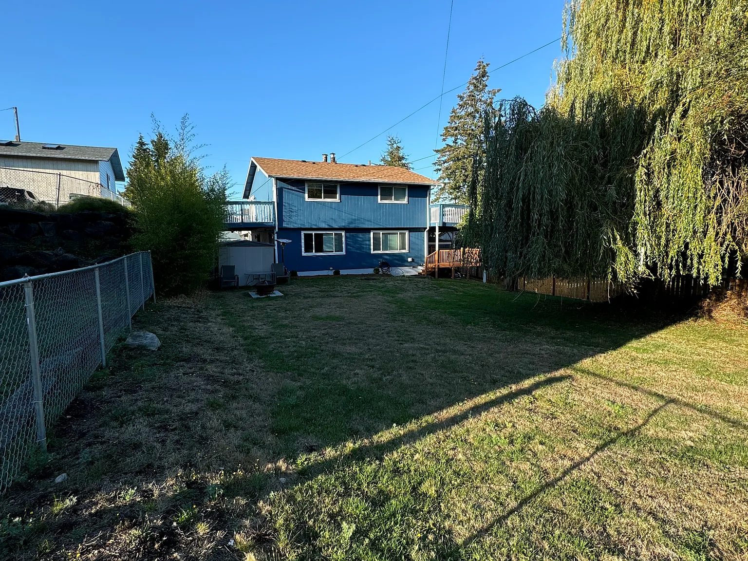 2 bed, 1.5 bath, 1056 sqft, $2,300 — Photo 3