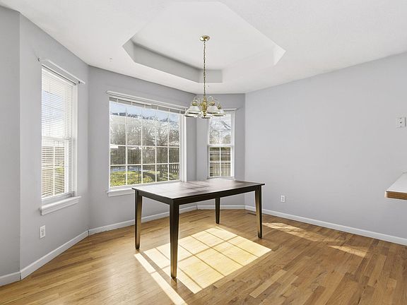 5th image of 1604 E Lee Street