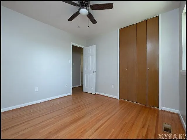 4907 Arlington Dr — Photo 16