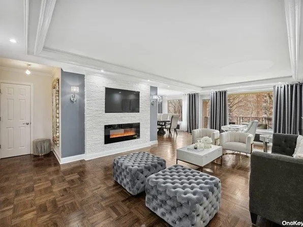 166-25 Powells Cove Boulevard #4C, Beechhurst, NY 11357