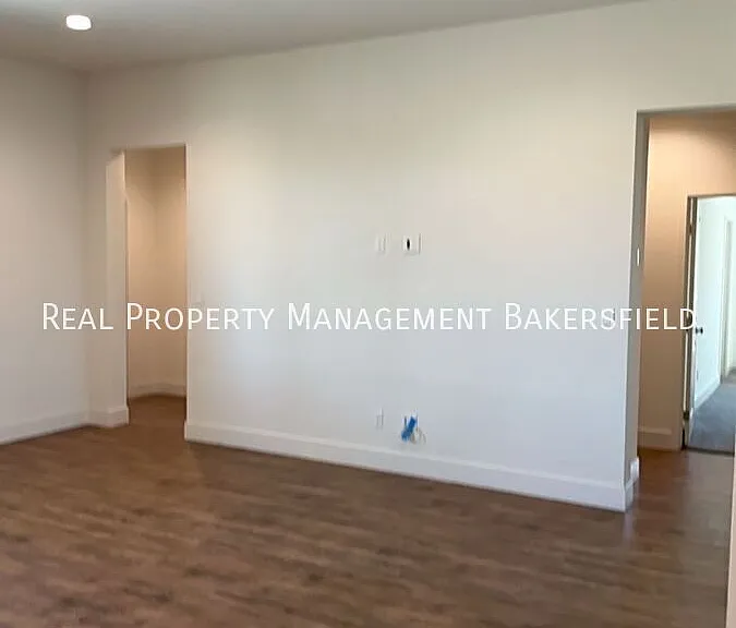 520 Windsor Park Dr — Photo 11