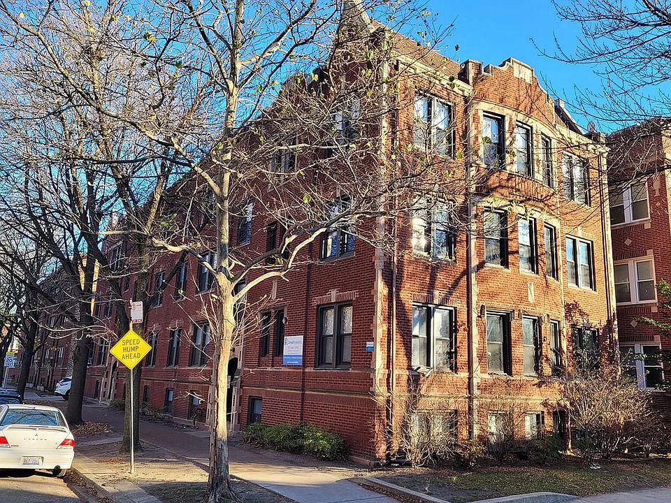 1st image of 2315-2325 W Ainslie St #2315-2325