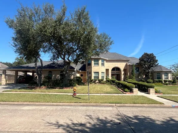 3518 Surrey Ln, Deer Park, TX 77536