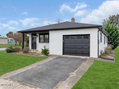 208 Bonaire Drive, Toms River, NJ, 08757