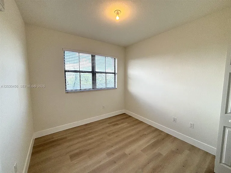10620 NW 88th St #216 — Photo 9