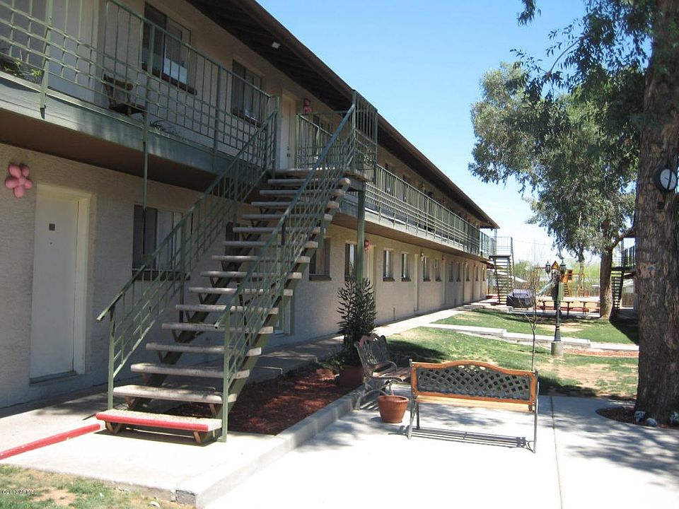 SH exterior (2)