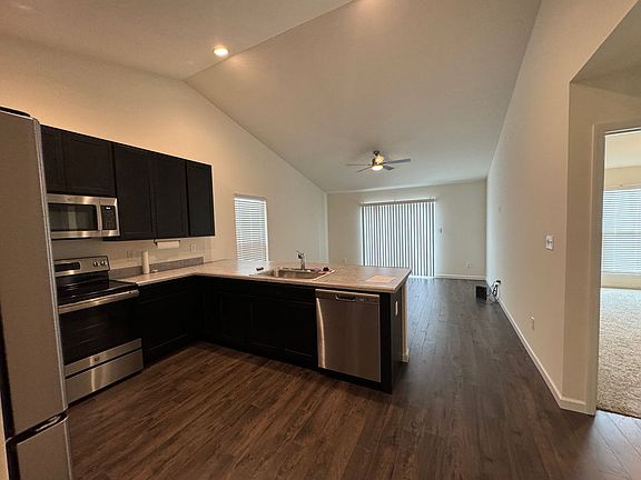 2nd image of 287 Crestfield Court St
