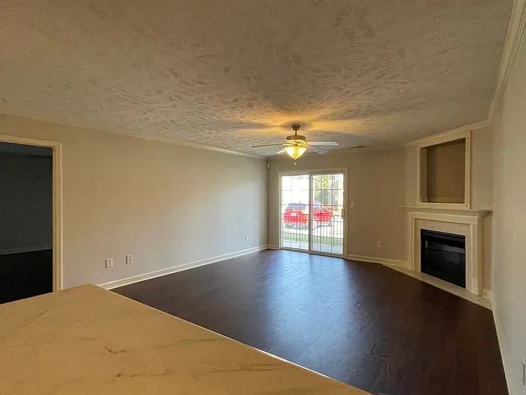 1761 Renwick Dr #101 — Photo 5